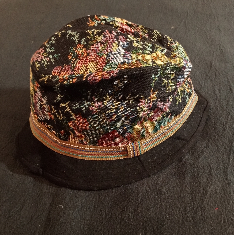 Flower style adult hat
